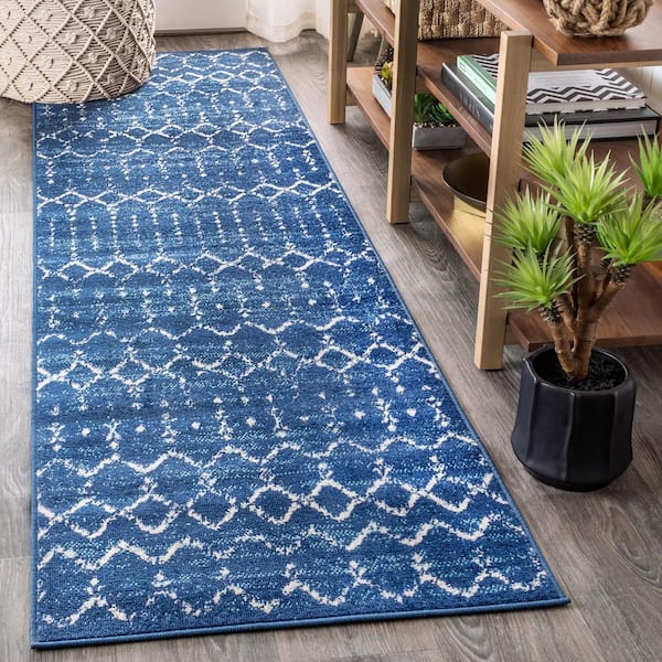 JONATHAN Y Moroccan Hype Boho Vintage Diamond Blue/White 2 ft. x 10 ft. Runner Rug