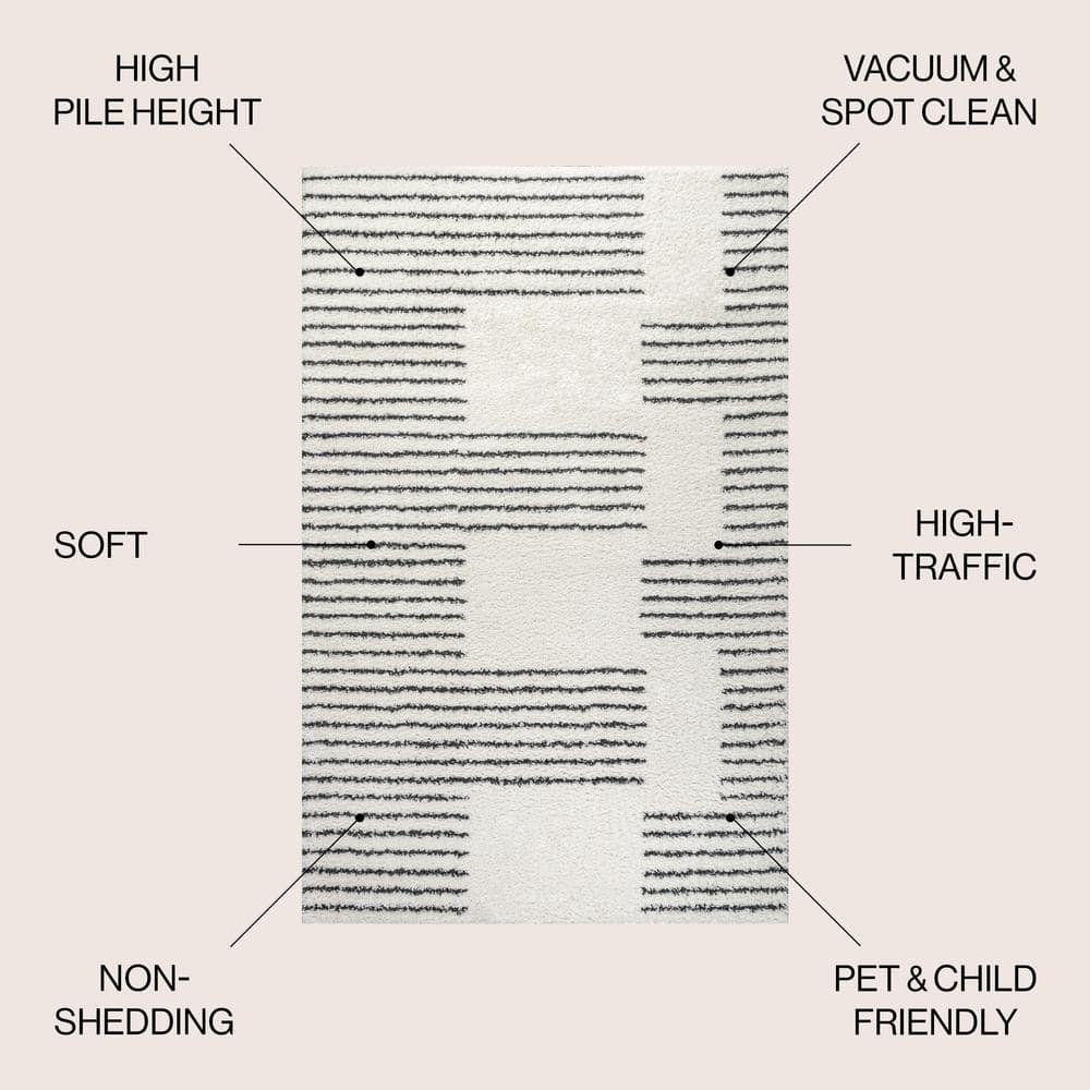 Petra White and Gray Stripe Shag Area Rug 3' x 5'