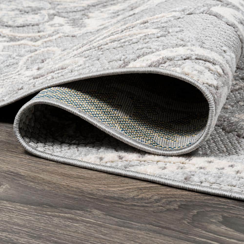 Paisley Elegance Light Gray/Ivory 2' x 8' Synthetic Indoor/Outdoor Runner
