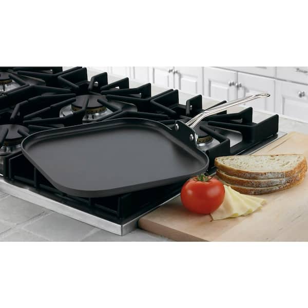  Cuisinart Double Burner Griddle, Chef's Classic Nonstick Hard  Anodized, Stainless Steel, 655-35 13-Inch x 20-Inch: Anadized Griddle Oven  Double: Home & Kitchen