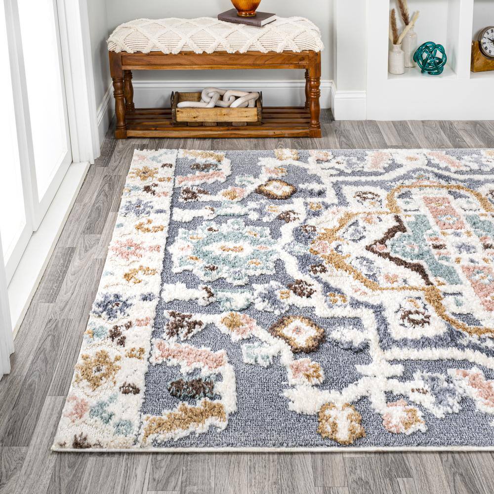 Aziza Gray and Multicolor Synthetic Medallion Area Rug