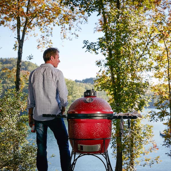 Namaak Reciteren vasthoudend Kamado Joe Classic Joe I 18 in. Charcoal Grill in Red with Cart, Side  Shelves, Grate Gripper, and Ash Tool KJ23RH - The Home Depot