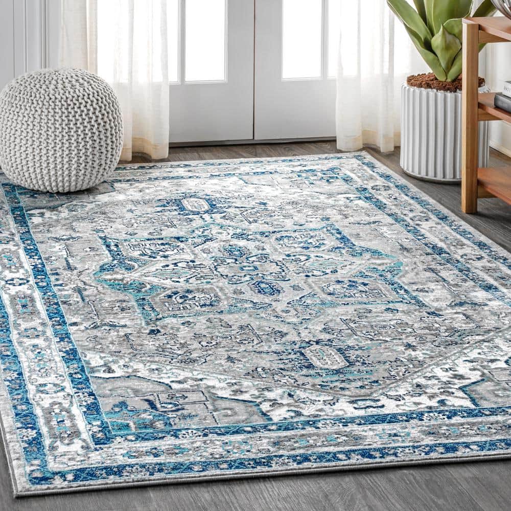 Gray Synthetic Reversible 8' x 10' Stain-Resistant Area Rug