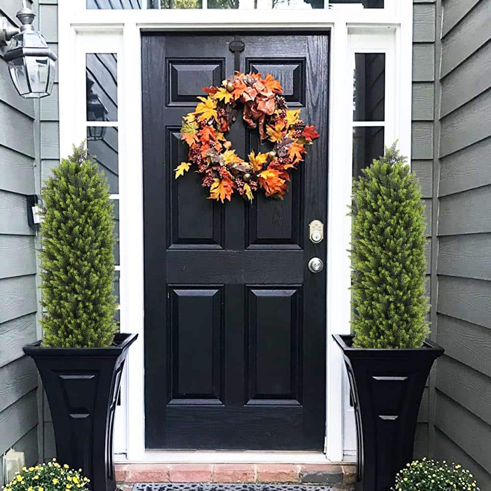 4ft Green Plastic Boxwood Topiary Trees in Black Pots