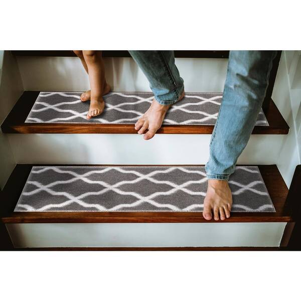 Dean Carpet Stair Treads/Runners/Mats/Step Covers - Dark Gray Ribbed Indoor/Outdoor Non-Skid Slip Resistant Rugs