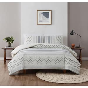 Mia Tufted Texture Comforter Set Grey Polyester 3-Piece Full/Queen Comforter Set