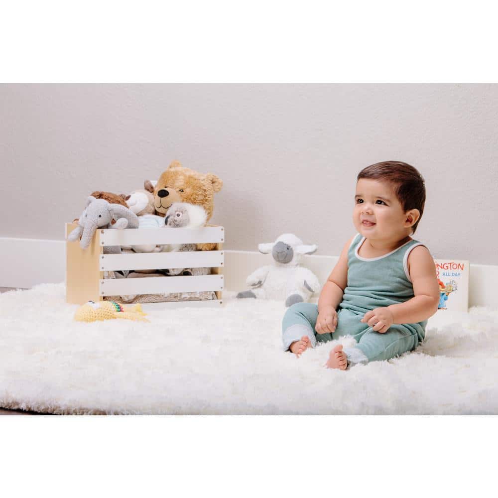 White Reversible Faux Fur and Sherpa Throw Blanket 50" x 65"
