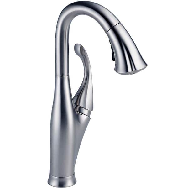 Delta Addison Single-Handle Pull-Down Sprayer Bar Faucet with MagnaTite Docking in Arctic Stainless