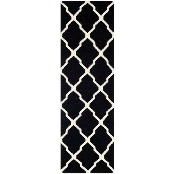 SAFAVIEH Dhurries Black/Ivory 3 ft. x 12 ft. Trellis Geometric Runner Rug