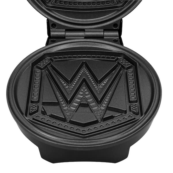 Uncanny Brands 2 qt. Black Ceramic WWE Championship Belt Slow Cooker