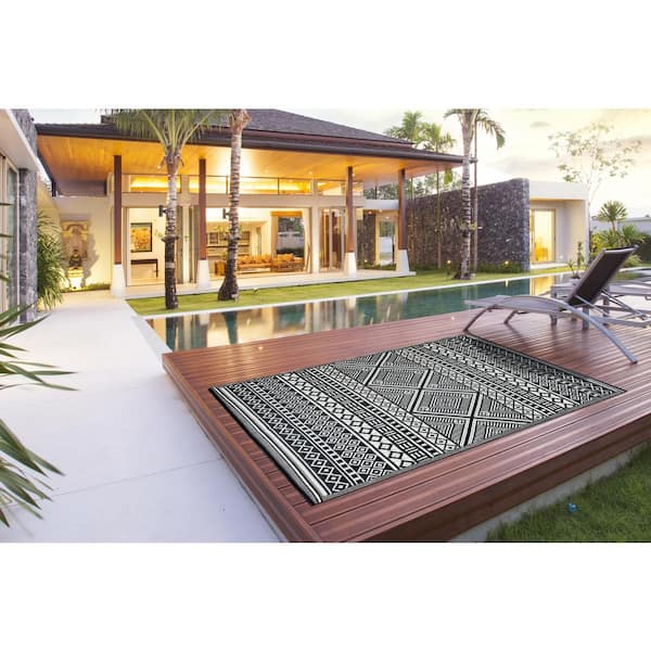 Ninamar Indoor/Outdoor Patio Rugs – Reversible, Waterproof