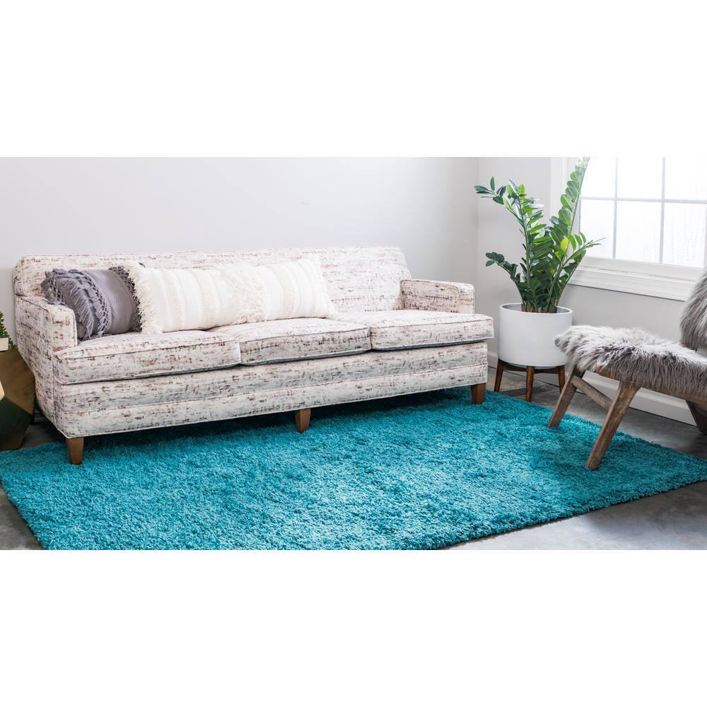 Aqua Blue 8' x 10' Reversible Shag Area Rug