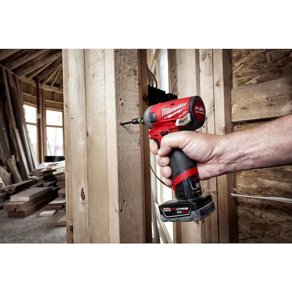 Milwaukee - M12 FUEL SURGE 12V Lithium-Ion Brushless Cordless 1/4 in. Hex Impact Driver Compact Kit with 2.0 Ah Battery