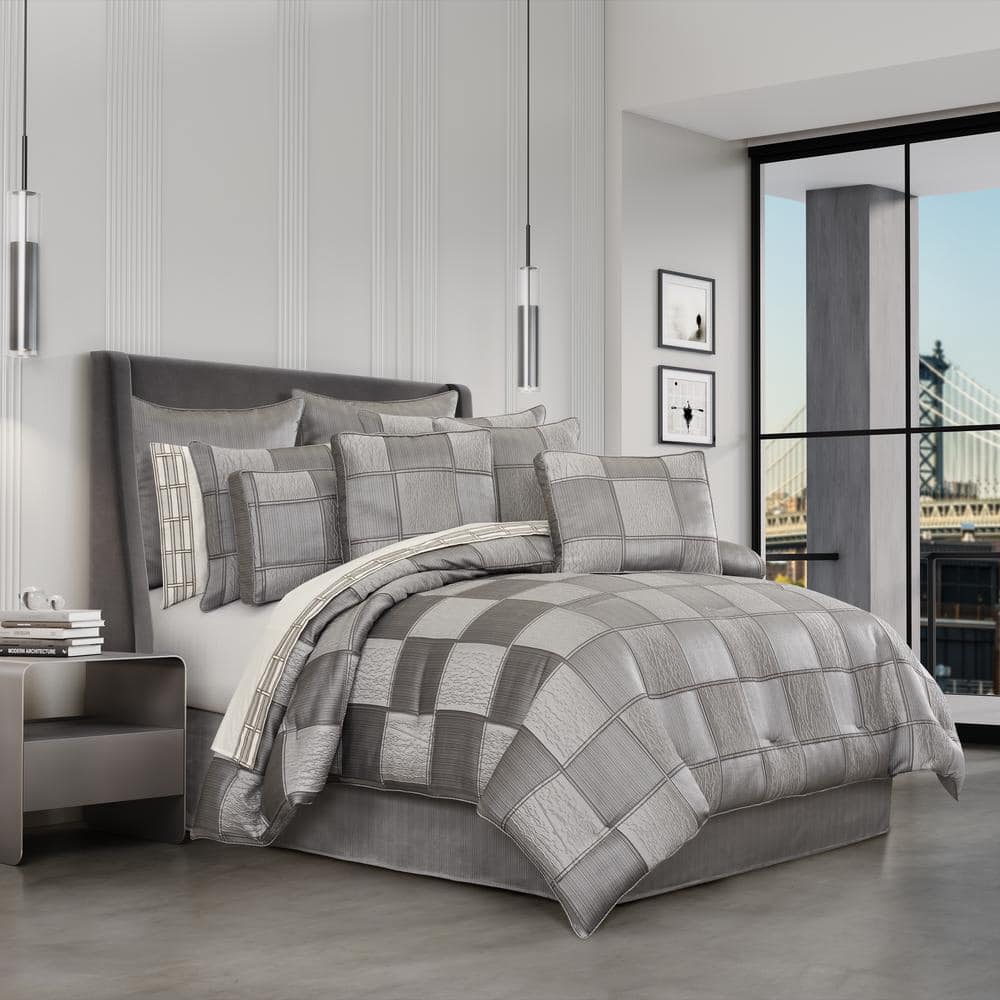 Benton Polyester Queen 4Pc. Comforter Set