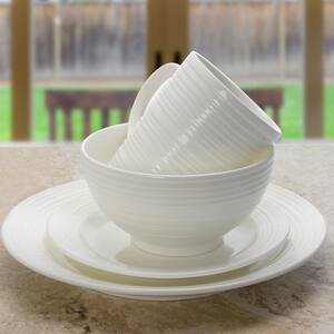 Amelia Court 16-Piece Contemporary White Ceramic Dinnerware Set (Service for 4)