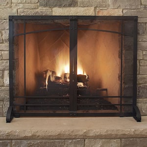 Amherst Iron Black Steel Single-Panel Fireplace Screen