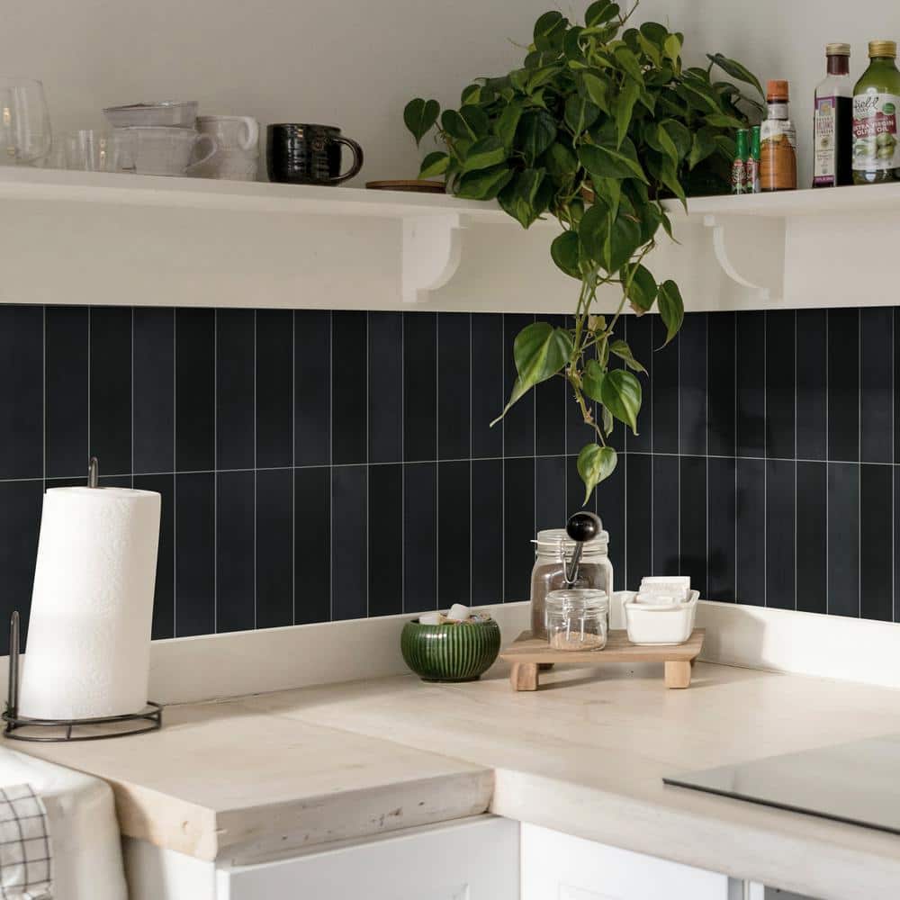 Black Stone Composite Peel & Stick Mosaic Tile Set