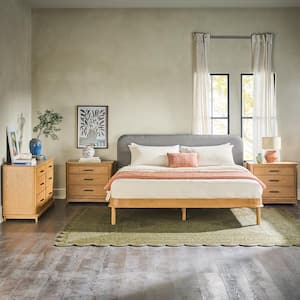 Contemporary 4-Piece English Oak Solid Wood King Bedroom Set