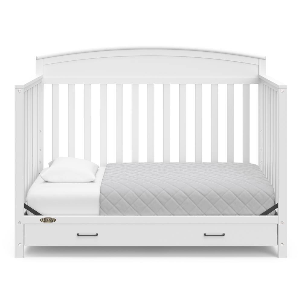 White Pine 5-in-1 Convertible Crib with Drawer
