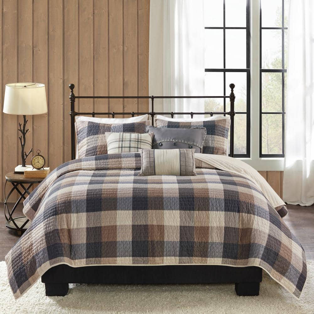 Pioneer 6-Piece Neutral Microfiber King/Cal King Quilt Set price history on PriceWatchPro