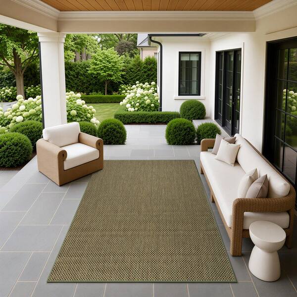 Courtyard Green 5 ft. x 7 ft. All-Over Design Contemporary Area Rug