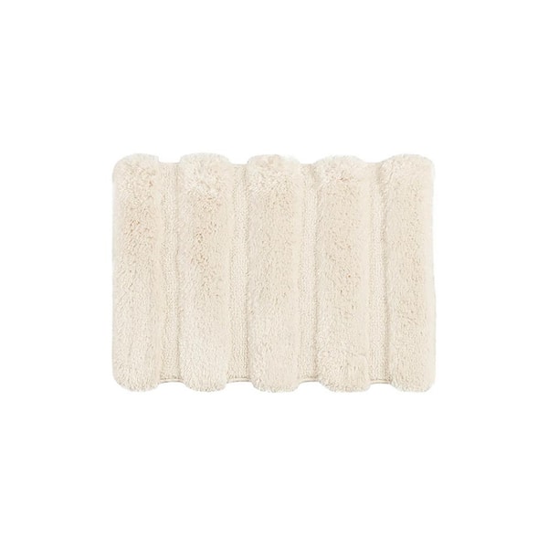 Jeedeson 17 in. W x 24 in. L Beige Bath Rug with High-Low Stripe Design