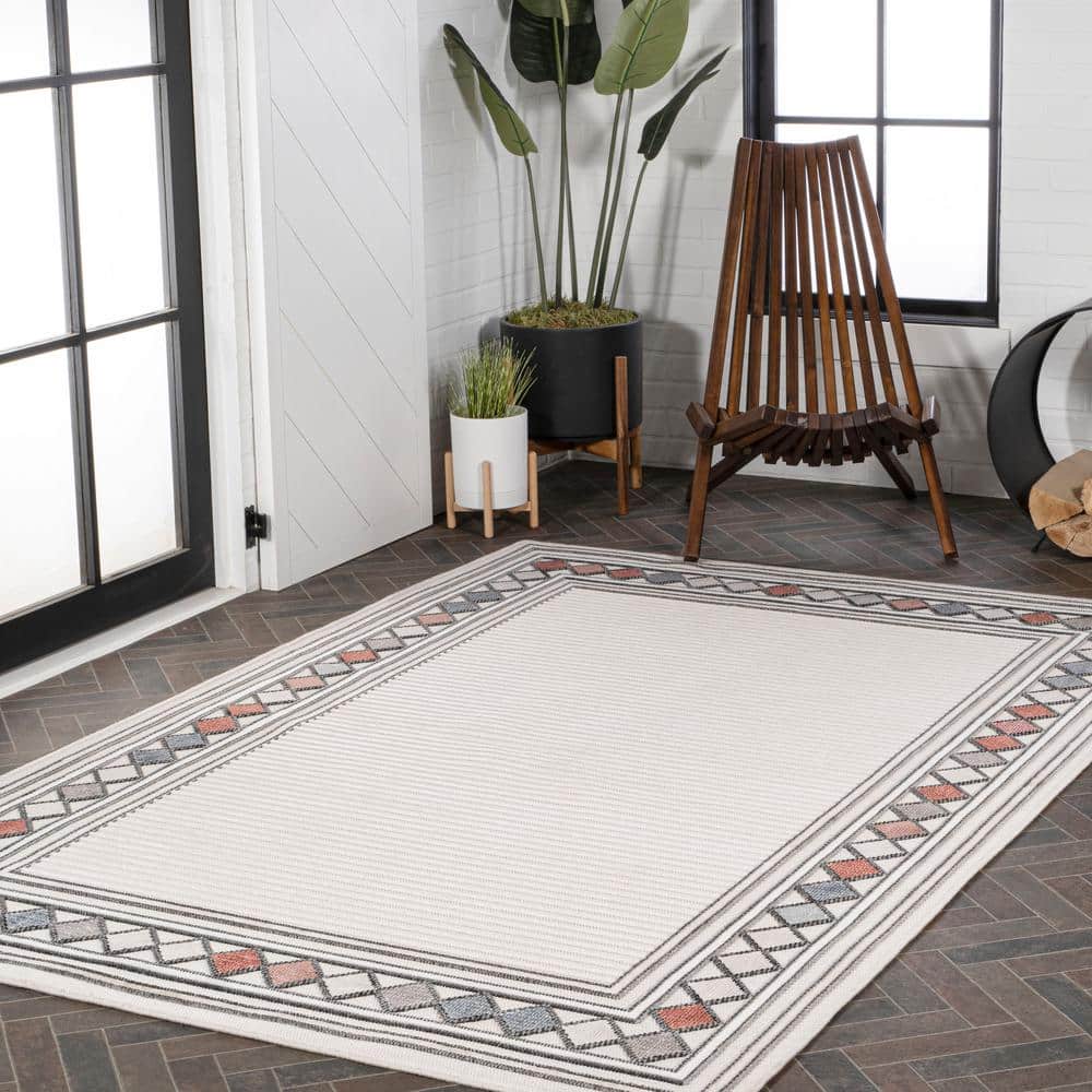 Ivory Beige Geometric Synthetic 5'x8' Reversible Indoor/Outdoor Rug