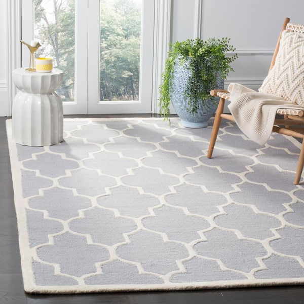 Cambridge Silver/Ivory 8 ft. x 10 ft. Border Geometric Trellis Area Rug