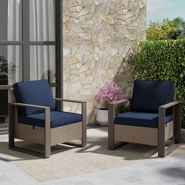 2-Piece Outdoor Wicker Lounge Chair Set with Metal Frame and Dark Blue Cushions