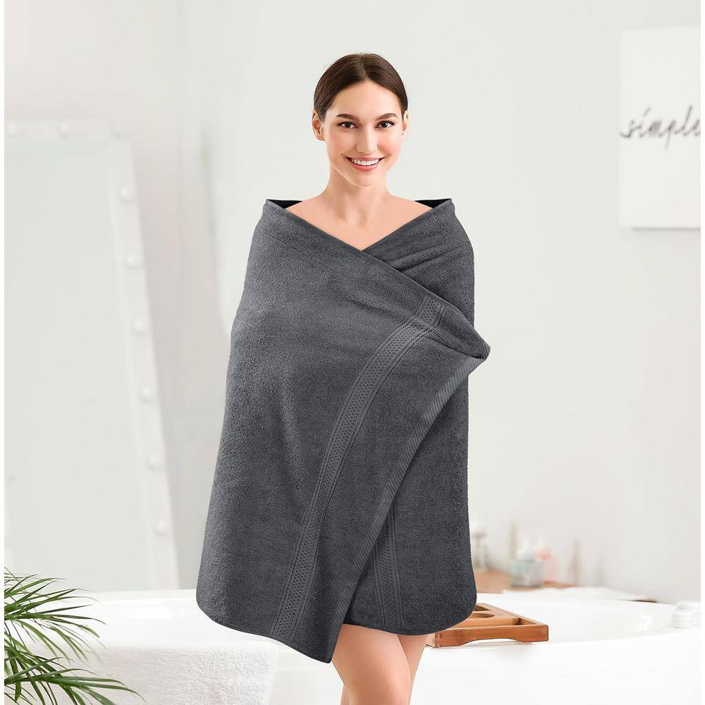 Gray 600 GSM Cotton 4-Piece Bath Towel Set