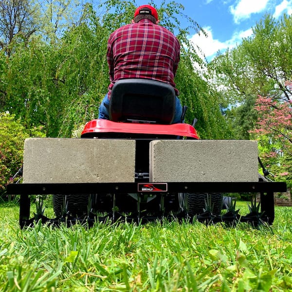 Garvee Tow Behind Spike Aerator, 32 Inch Tow Behind Aerators With Durable Steel Tines Lawn Soil Penetrator With Extra-Wide Tow Bar For