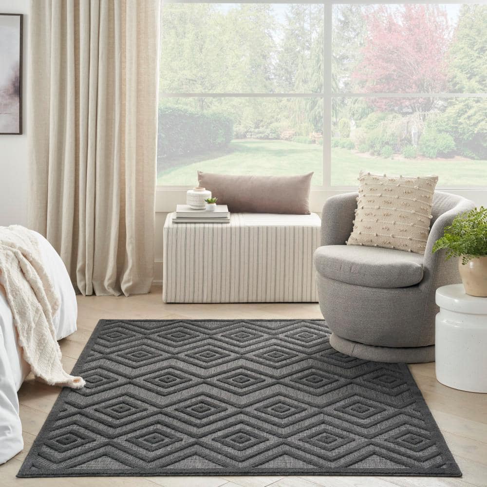 Charcoal Black Diamond Flat Woven 4' x 6' Rug