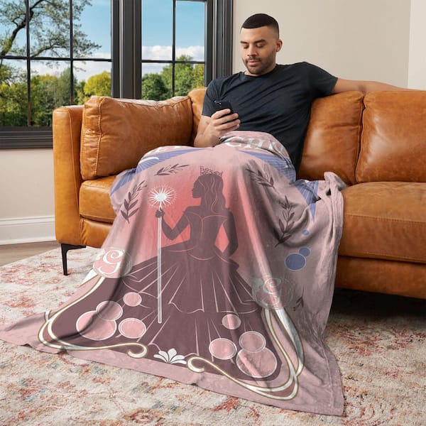 THE NORTHWEST GROUP Wicked Bewitching Multicolor Silk Touch Throw