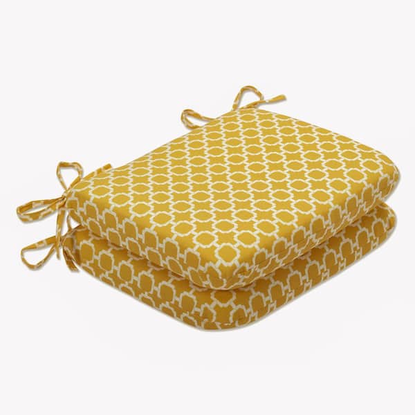 Pillow Perfect 18.5 in. x 15.5 in. Outdoor Dining Chair Cushion in Yellow/White (Set of 2)