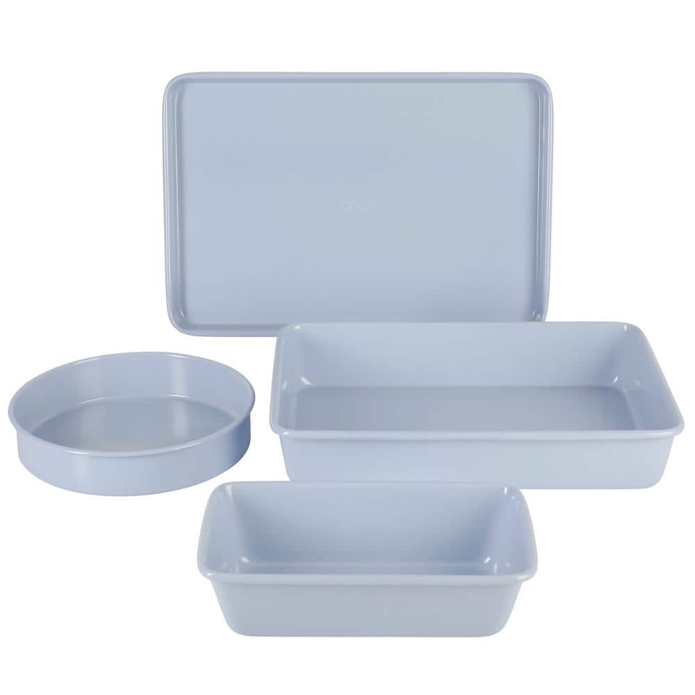 Shoppers Swear by This $30 Four-Piece Bakeware Set