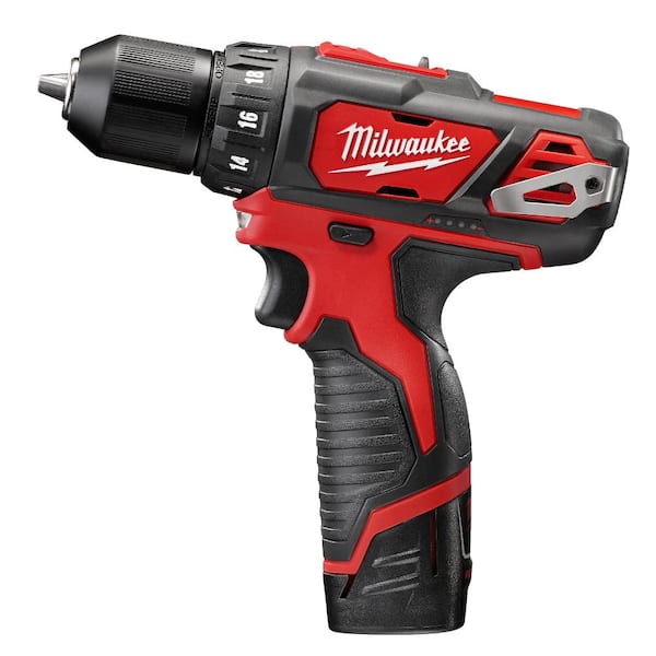Milwaukee - M12 12-Volt Lithium-Ion Cordless 3/8 in. Drill/Driver Kit with PACKOUT Case and Two 1.5 Ah Batteries, Charger