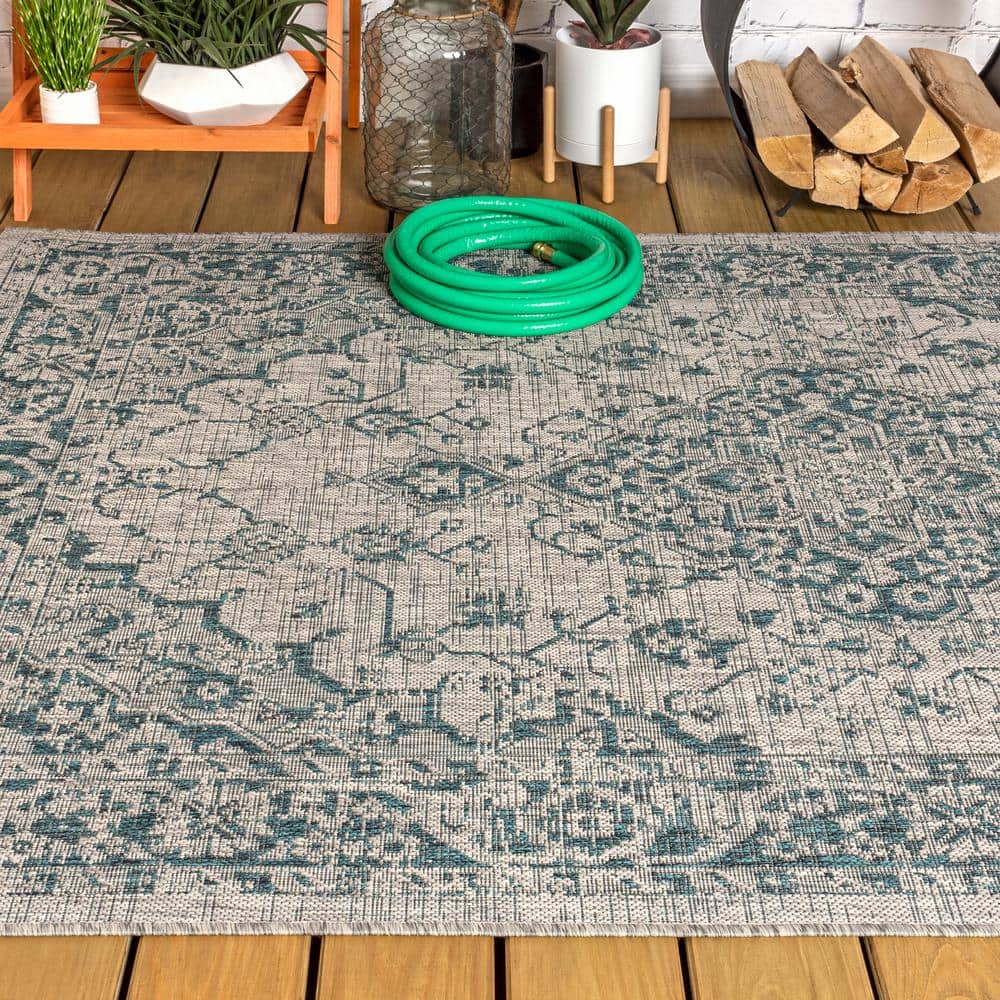Rozetta Gray and Teal Medallion Synthetic Area Rug