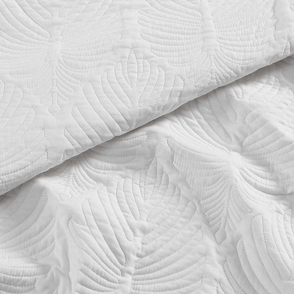 White Organic Cotton Full Quilt Set with Reversible Design
