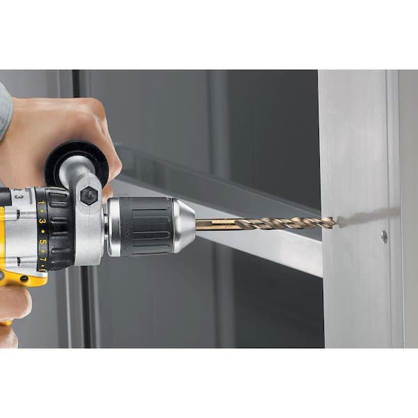 DEWALT - Gold Ferrous Drill and Steel Drive Bit Set (135-Piece)