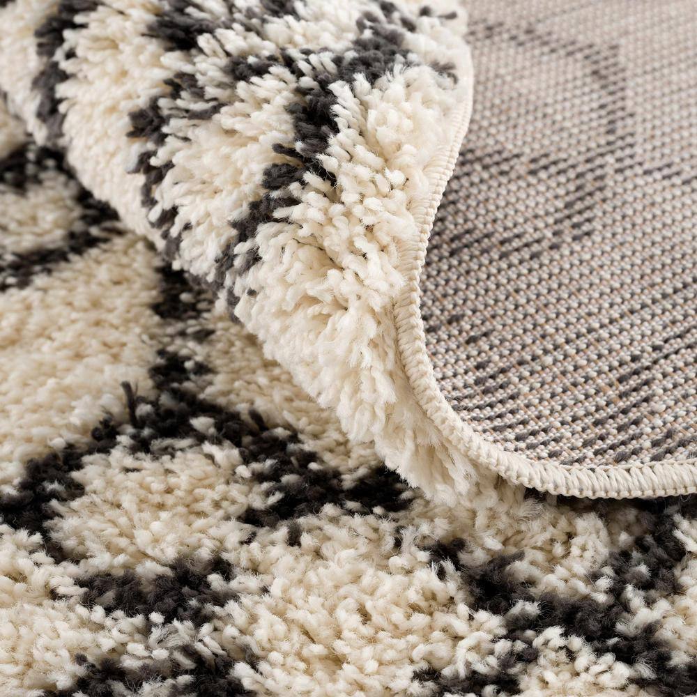 Charcoal and Beige Synthetic Shag Runner Rug 2'7" x 7'3"
