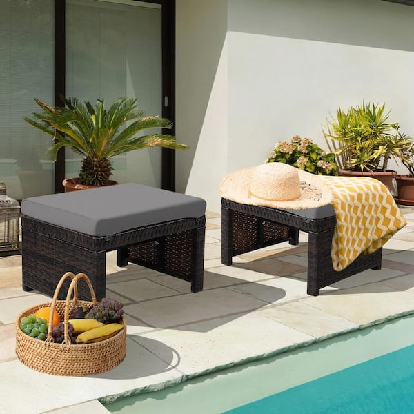 WELLFOR 2-Piece Wicker Outdoor Rattan Ottoman with Gray Cushion (2-Pack)
