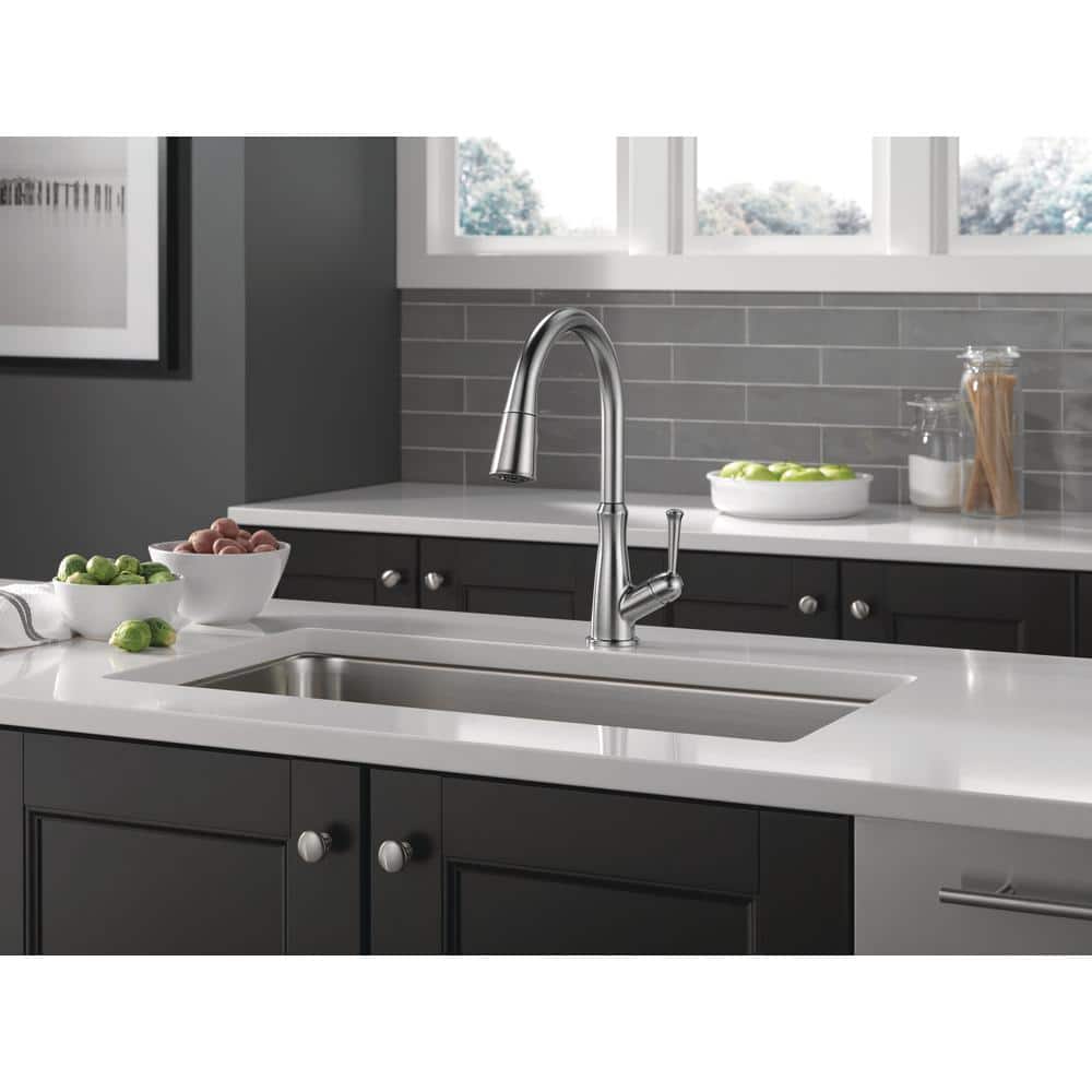 Arctic Stainless Steel Pull-Down Kitchen Faucet with Magnetic Docking