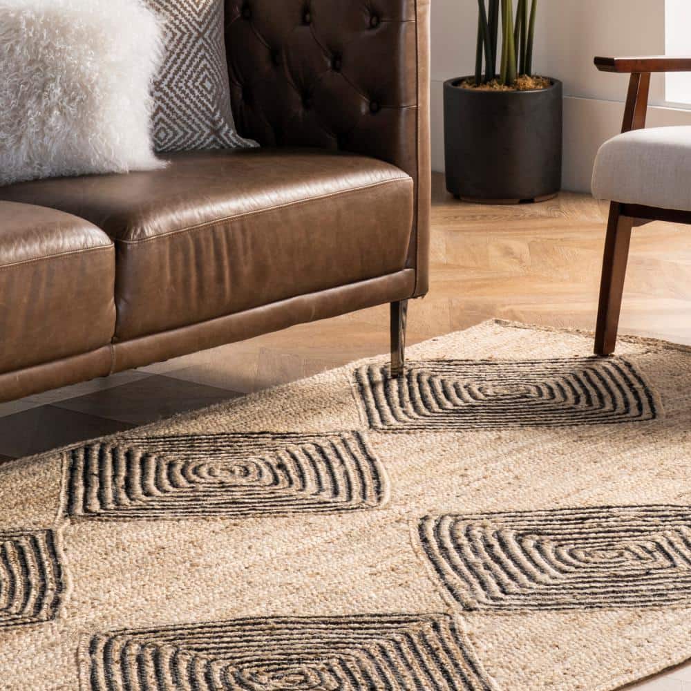Axel Diamond Jute 5' x 8' Black and Natural Area Rug