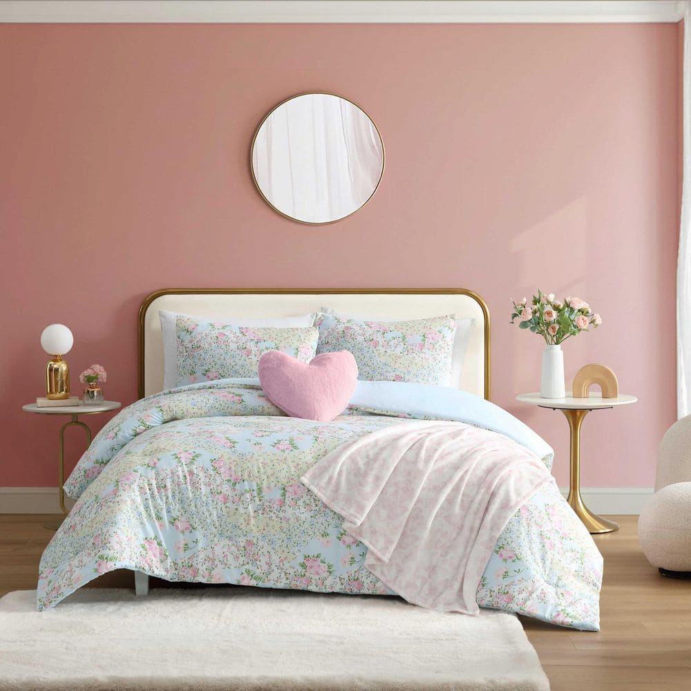Patchwork Floral Reversible 5-Piece Light Blue Microfiber Full/Queen Comforter Set price history on PriceWatchPro