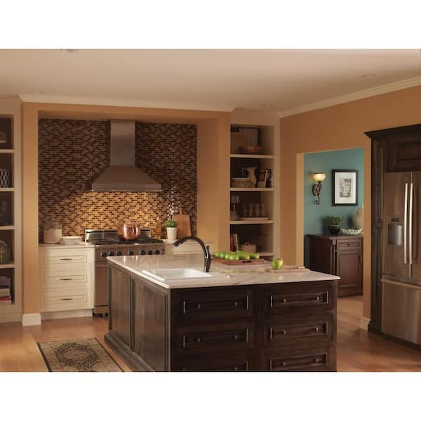 https://images.thdstatic.com/productImages/b6e052c9-0b1e-4b86-8c8d-8c45a8c81834/svn/venetian-bronze-delta-pull-out-kitchen-faucets-4153-rb-dst-1d_600.jpg