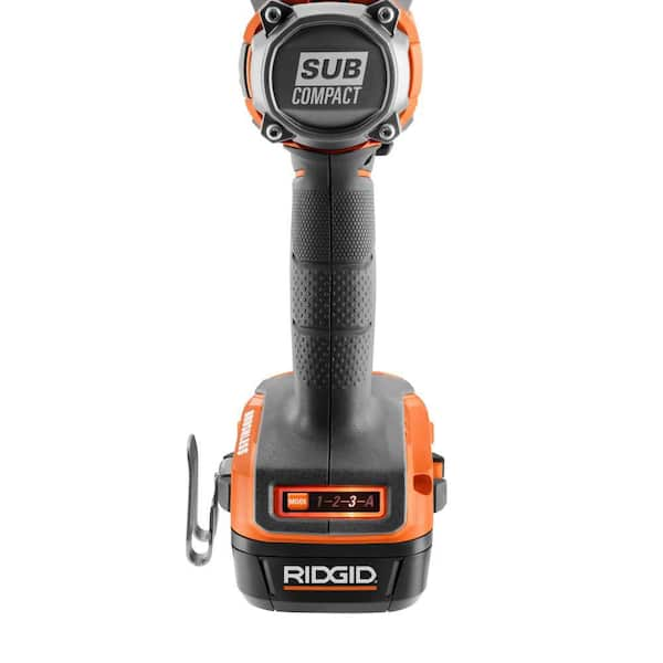 Ridgid 18V Cordless Grease Gun Kit with (1) 2.0 Ah Battery and Charger