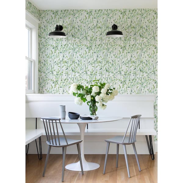 Leandra Green Floral Trail Strippable Non Woven Wallpaper