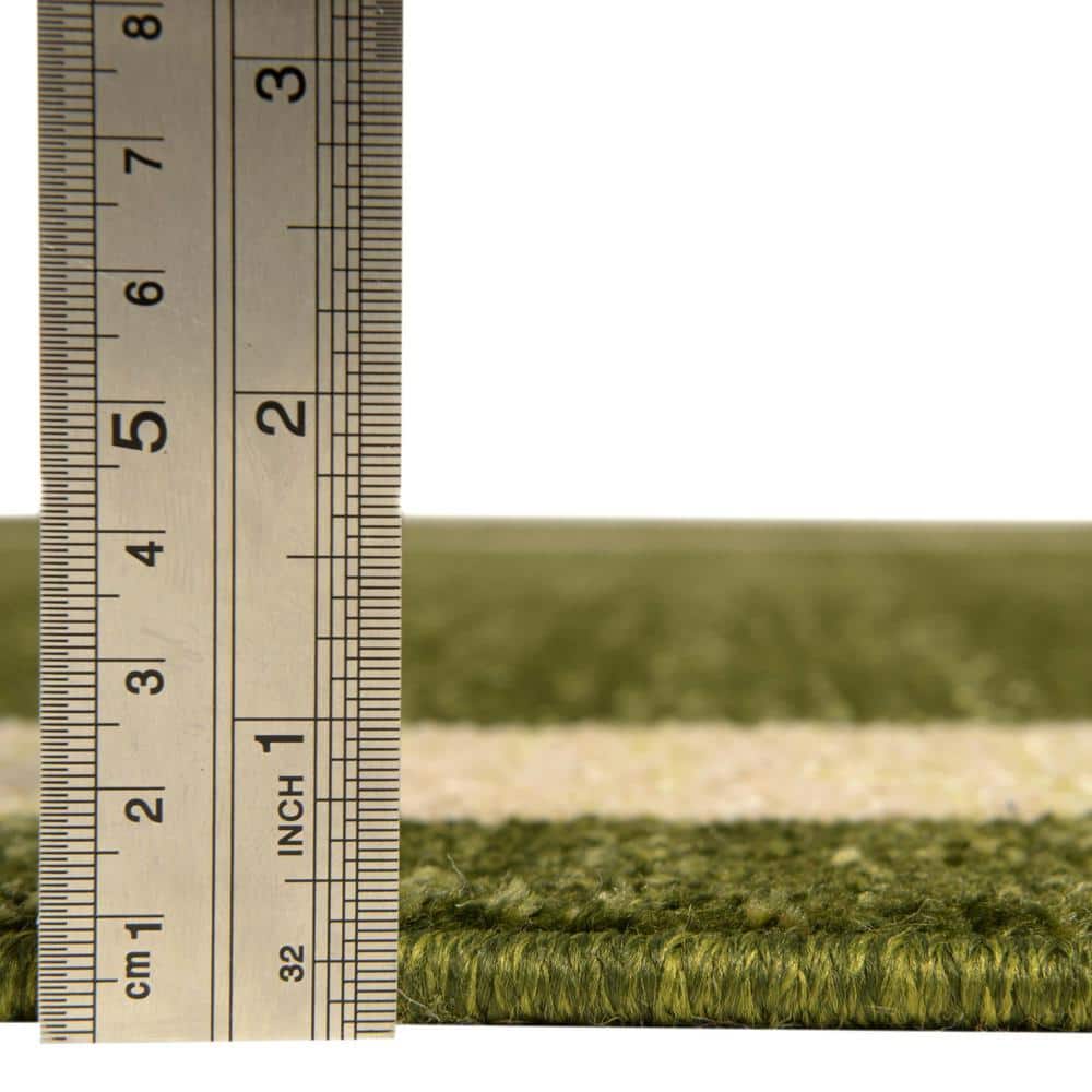 Easy-Care Tufted Green Synthetic 7' x 10' Rectangular Area Rug