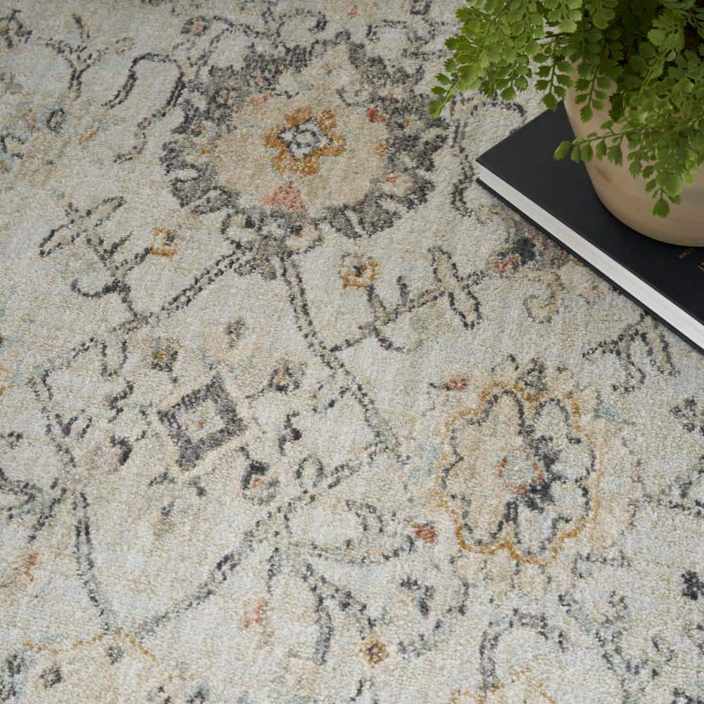 Gray Floral Rectangular Synthetic Rug 5'5" x 7'3"
