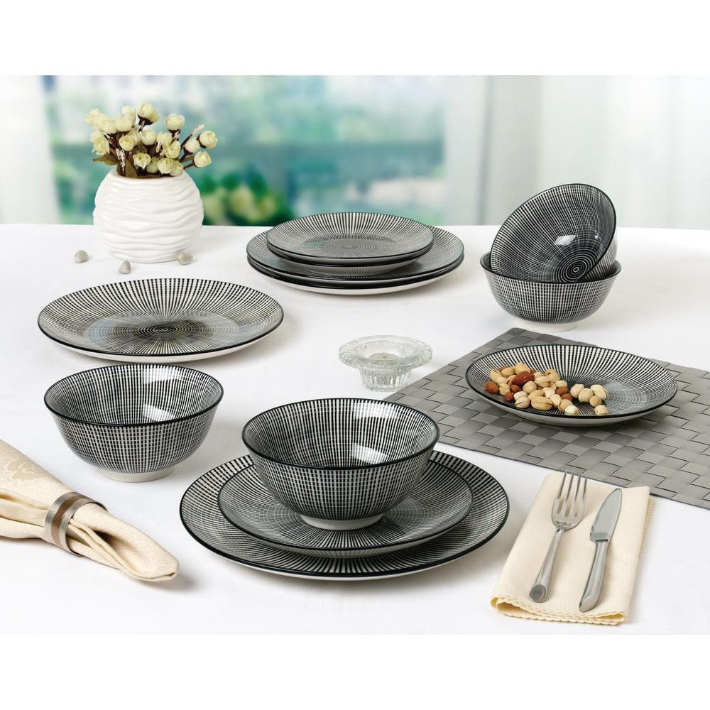 Thyme & Table Dinnerware Black & White Medallion Stoneware, 12  Piece Set (Medallion): Dinnerware Sets